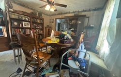 27 Broad Street, Van Lear, KY 41265