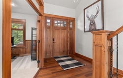 8924 E Clearview Ln, Spokane, WA 99217