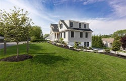 35 Coggeshall Avenue, Newport, RI 02840