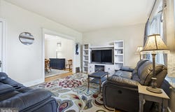 405 SUNSET Road, READING, PA 19611
