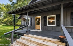 560 Swan Ct, Perry Park, KY 40363