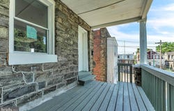 9 SUMMIT STREET, DARBY, PA 19023