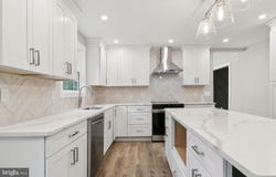 5500 MOSS MILL ROAD, EGG HARBOR CITY, NJ 08215