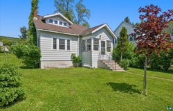 4505 W 7th St, Duluth, MN 55807