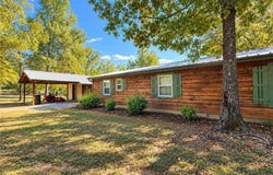 106 SQUYRES Lane, Montgomery, LA 71454