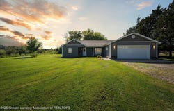 1800 S Aiken Road, Owosso, MI 48867