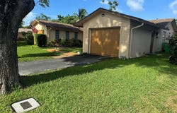 4041 NW 93RD AVE, Sunrise, FL 33351