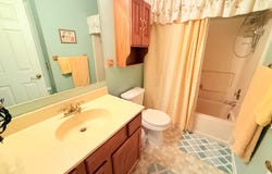 202 DOUGLAS COURT, WEST DEPTFORD, NJ 08086