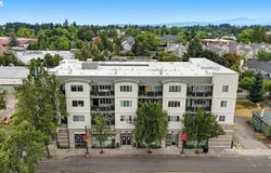 318 NE ROBERTS AVE, Gresham, OR 97030