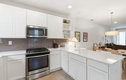 330 Clay, San Antonio, TX 78204