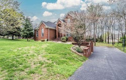 110 Pine Creek Court, Bowling Green, KY 42104