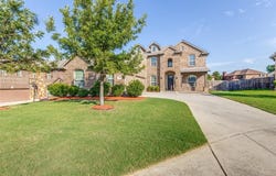 2001 Maggis Meadow Lane, Rowlett, TX 75089