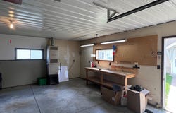1229 Harrison Ave, Burlington, IA 52601