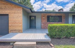 5001 Reinhardt Drive, Roeland Park, KS 66205
