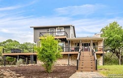 805 Sunrise Trl, Spring Branch, TX 78070