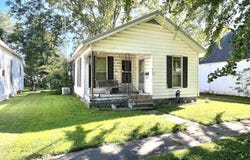 413 W 2nd Street, Mount Carmel, IL 62863