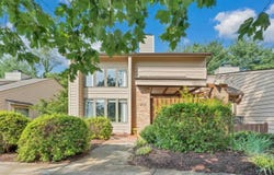 209 Windward SW 209, Roanoke, VA 24018