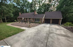 160 GREENCROFT PL, Danville, VA 24541