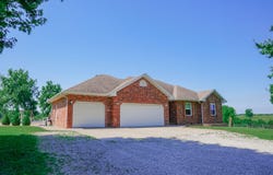 258 State Highway 32, Buffalo, MO 65622