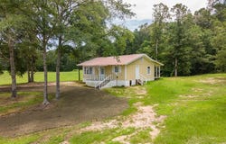 2533 State Hwy 147, Center, TX 75935