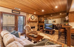 39802 Lakeview Drive, Big Bear Lake, CA 92315