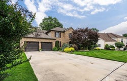 17 Melanie Manor, East Brunswick, NJ 08816