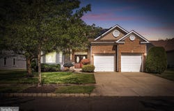 122 RIDGWAY DRIVE, BORDENTOWN, NJ 08505