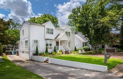 23 WINTHROP AVENUE, MOUNTAIN BROOK, AL 35213