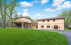 3220 Meyers Road, Oak Brook, IL 60523