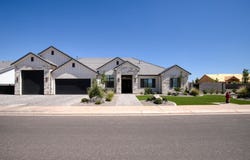 2761 E MOORLAND Dr, St George, UT 84790