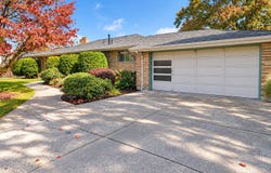 3151 VISTA Dr, ForestGrove, OR 97116