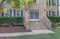 913 Copper Stone Circle, Chesapeake, VA 23320