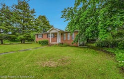 331 Drake Street, Old Forge, PA 18518