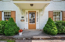 100 CHESNEY LANE, ERDENHEIM, PA 19038