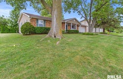 1010 E MICHIGAN Avenue, Metamora, IL 61548