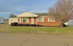 509 McNeil Ave, Point Pleasant, WV 25550