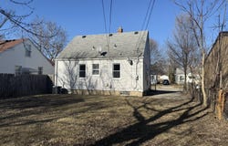 18996 Washtenaw Street, Harper Woods, MI 48225