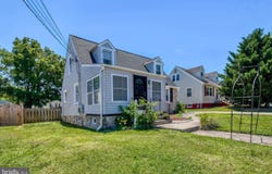 211 LAKE Road, PASADENA, MD 21122
