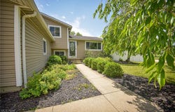 3472 Woodstock Lane, Brunswick, OH 44212