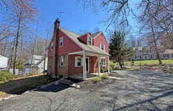 2405 EDGE HILL ROAD, HUNTINGDON VALLEY, PA 19006