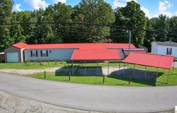 1017 Ambassador Shores, Leitchfield, KY 42754