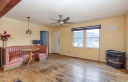 623 Cemetery Ridge Road, Damascus, VA 24236