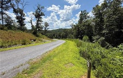 79 River Overlook Lane S, Ellijay, GA 30540