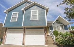 714 Shiloh Drive, Raymore, MO 64083