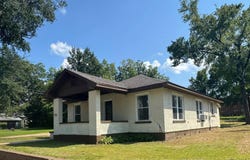 304 Cleveland, New Albany, MS 38652