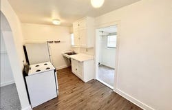 110 E 1st A-F, Haven, KS 67543