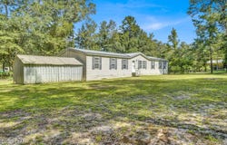 1686 Mayo Lane, Ponce De Leon, FL 32455