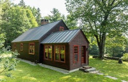 1176 E Dover Road, Wardsboro, VT 05355