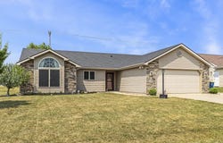 2208 Elaine Street, Auburn, IN 46706