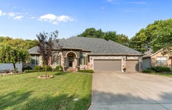 5125 S Chatsworth Avenue, Springfield, MO 65810